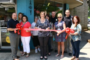 Meme’s Sweet Treasures, Unique Boutique and Gift Shop, located at 10 S. Commerce Street in Liberty, held its grand opening on April 25. Pictured at the ribbon-cutting ceremony are Misty Medlin, owner (center), Liberty Mayor Eric Boughman and wife Kim (left) and Liberty City Councilmember Lisa Hunter, along with others. The new store is open Monday through Friday, 10 a.m.-6 p.m., and Saturday, 10 a.m.-3 p.m. For more information, call (864) 505-2148.