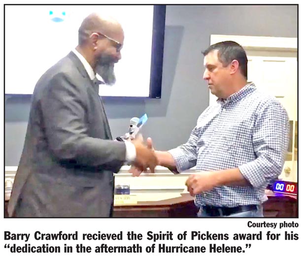 Pickens recognizes residents for service